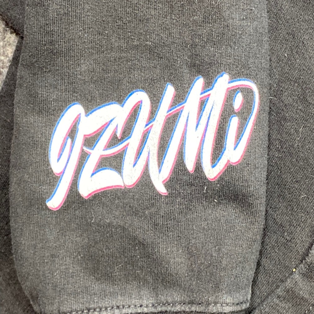 Uncultured Izumi Anime Streetwear Mens Large Black Graphic Pullover Hoodie L - Picture 4 of 11